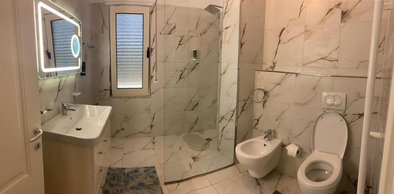 Diamond Hotel 4*